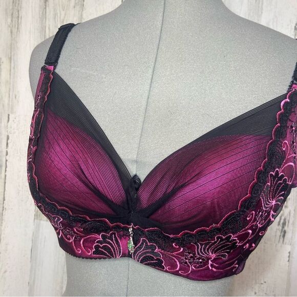 Bolidan pink & black bra size 40/90 fits like a C Valentines day push-up - Picture 2 of 4